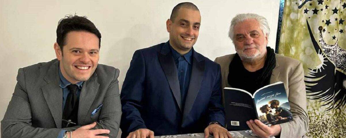 Giuseppe Cossentino ha presentato il nuovo romanzo con Fabio Mazzari