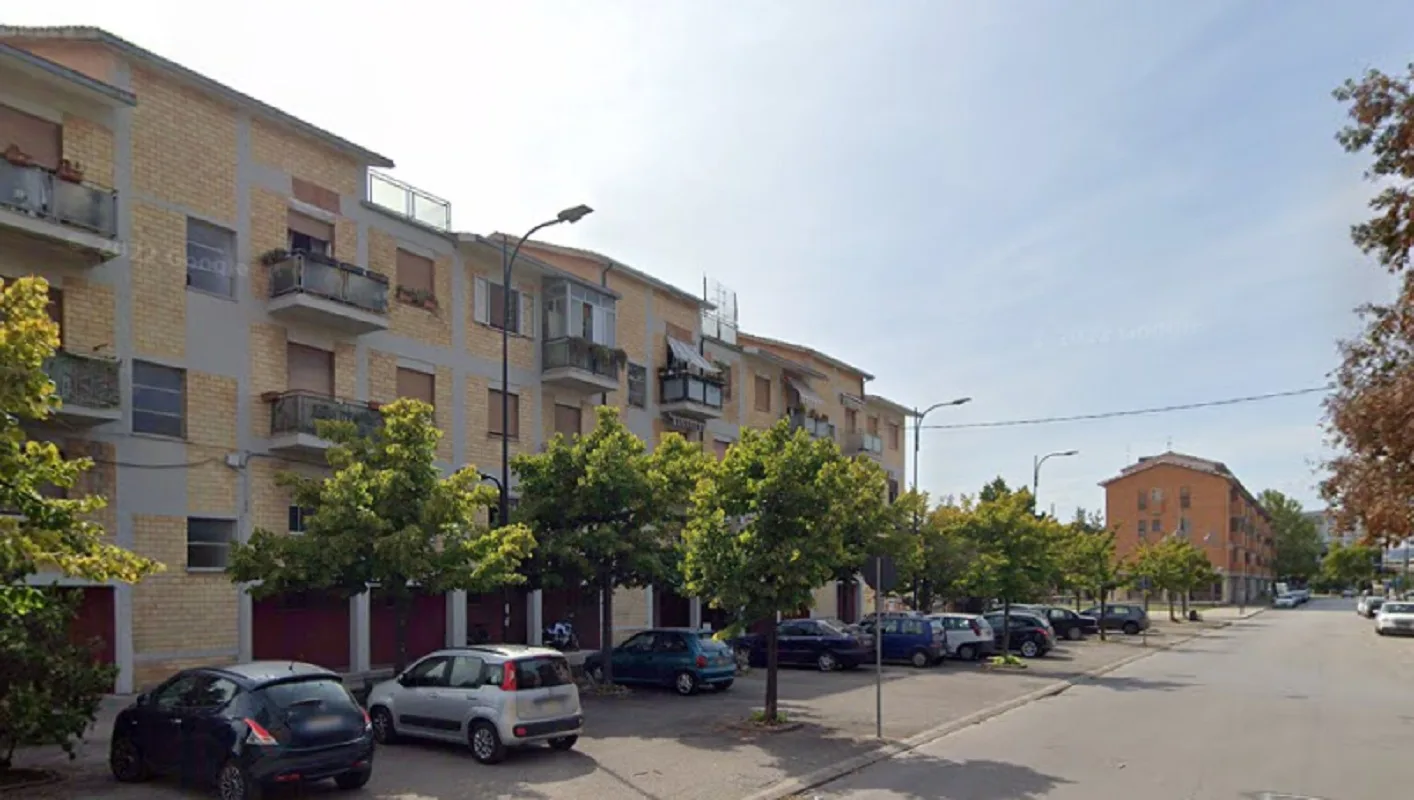 Neonato trovato morto in casa a Pescara