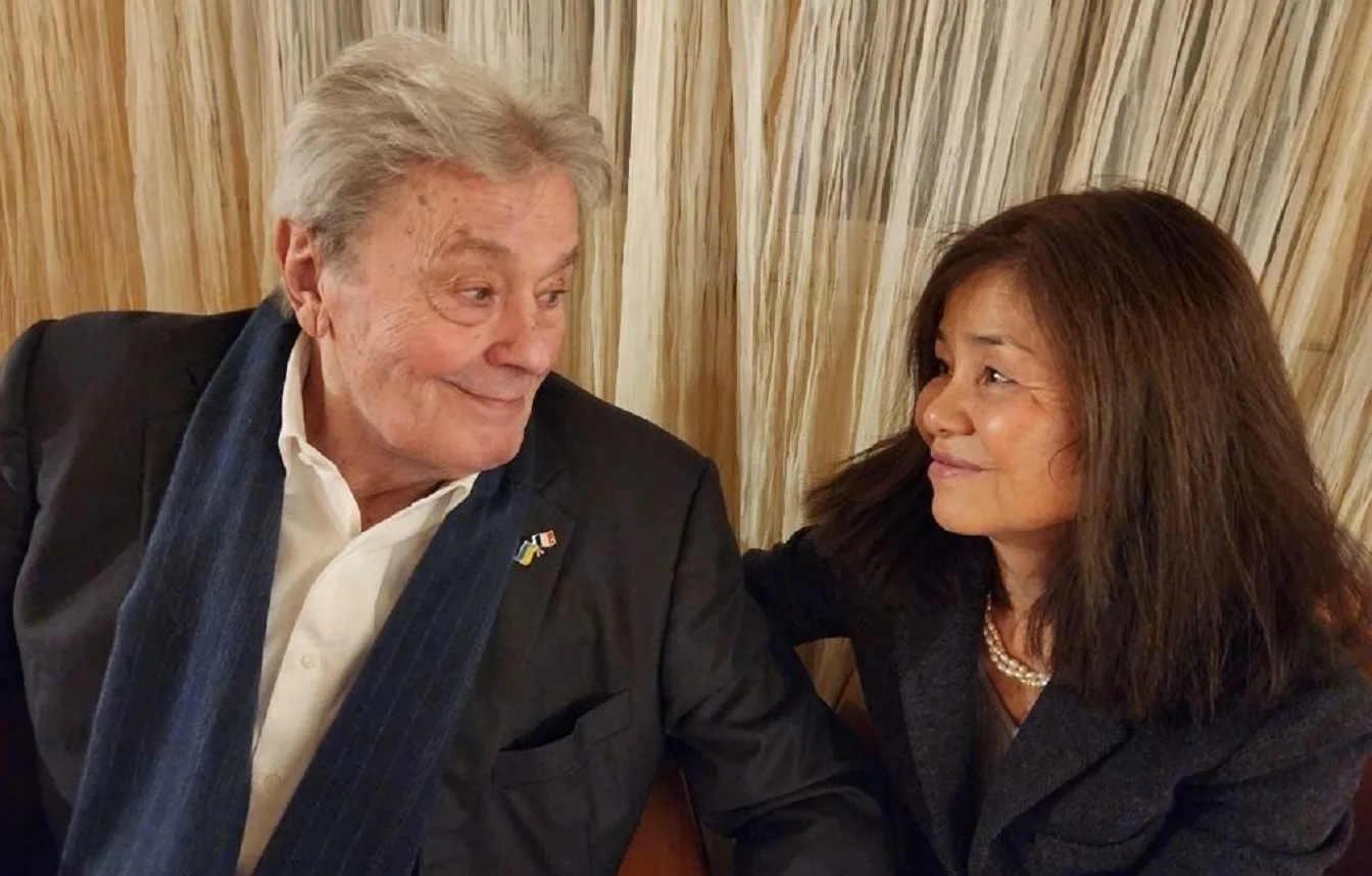 Alain Delon e Hiromi Rollin