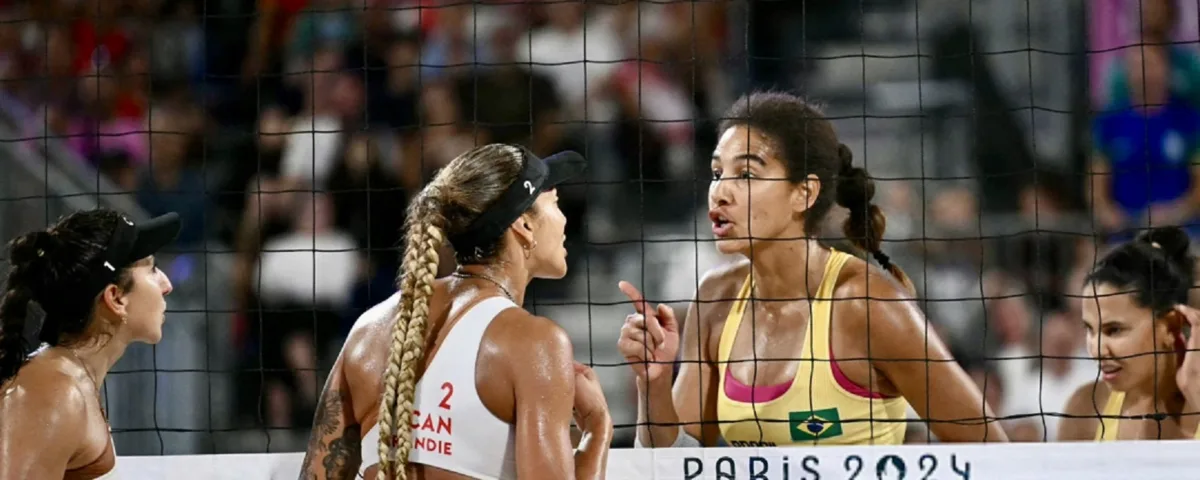 Lite durante la finale Brasile Canada di beach volley