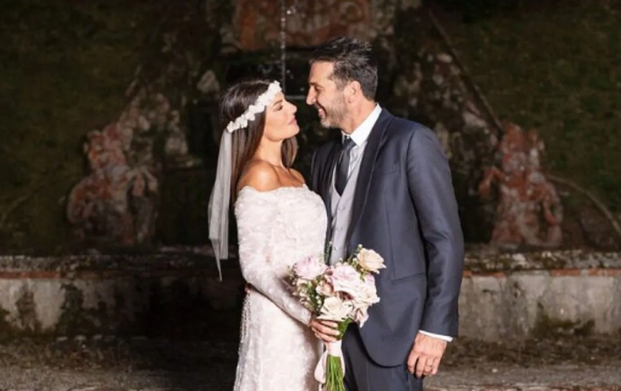 Ilaria D'Amico e Gigi Buffon sono convolati a nozze