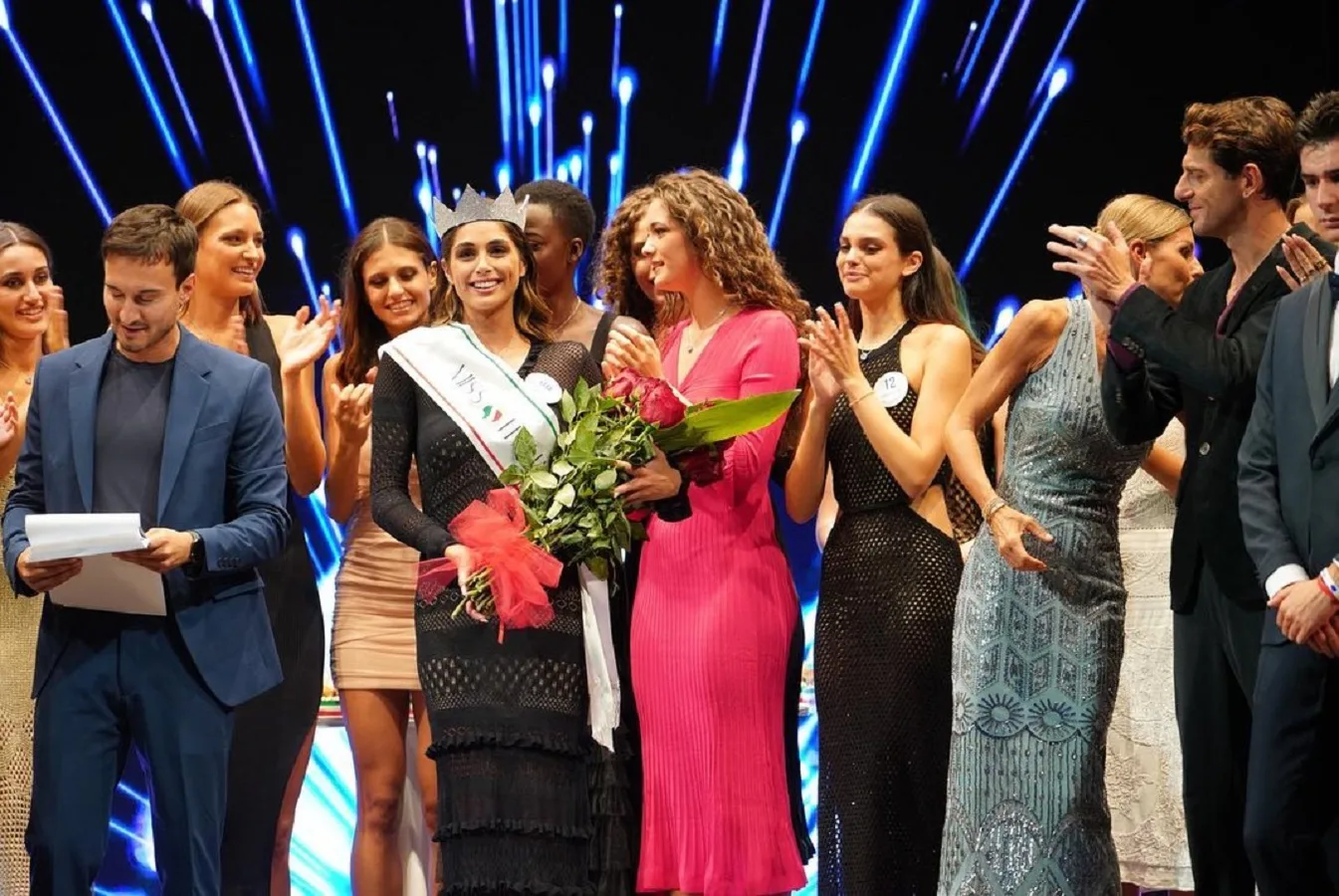 Ofelia Passaponti dopo l'incoronazione a Miss Italia 2024