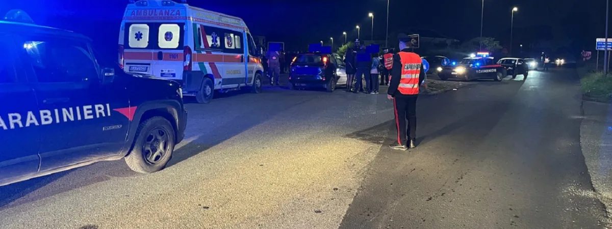 Roma: incidente stradale tra auto e moto a Marina Tor San Lorenzo, morto 17enne foto