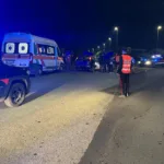 Roma: incidente stradale tra auto e moto a Marina Tor San Lorenzo, morto 17enne foto