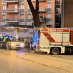 Muore travolta dalla sua auto in via dei Filosofi