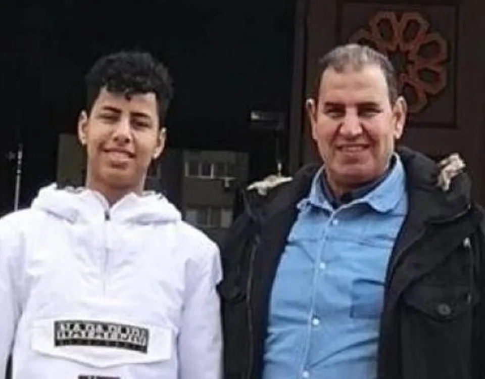 Il diciannovenne Ramy con il papà