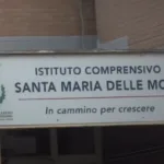 Ragazzino accoltella da coetanea per un compito in classe