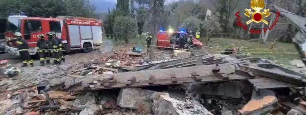 I resti della villetta in Garfagnana dopo lo scoppio