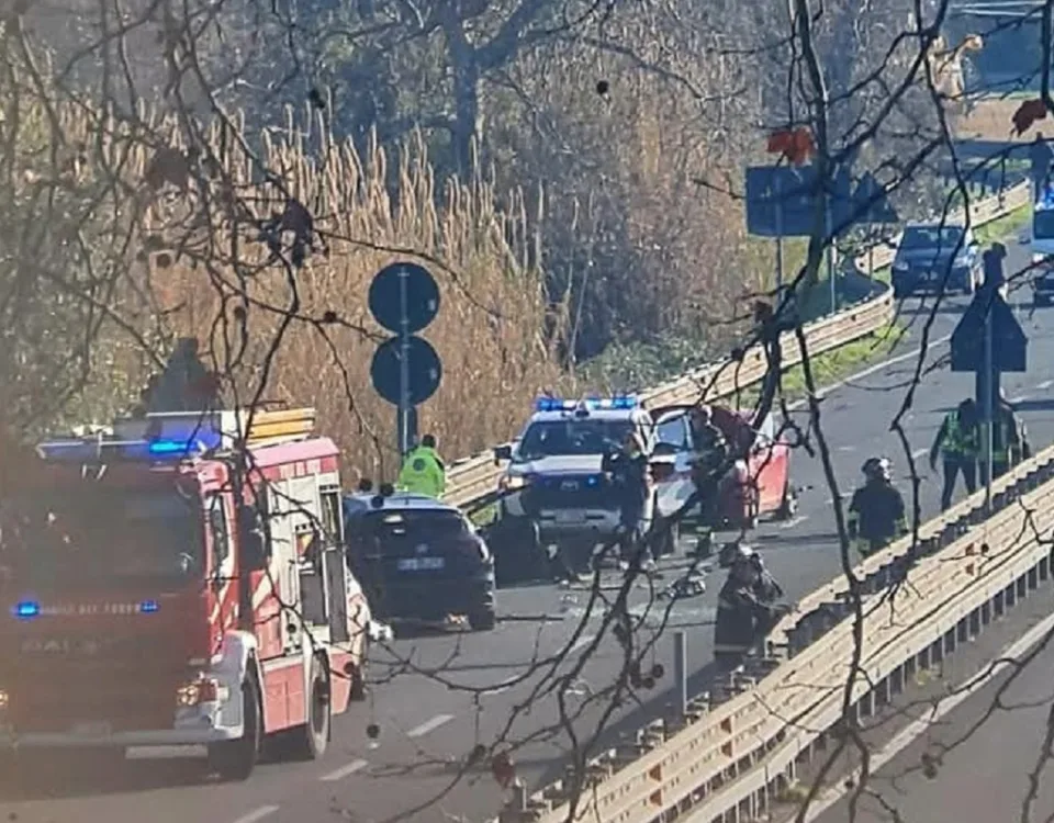 Tragico incidente sull'Aurelia nei pressi di Viareggio