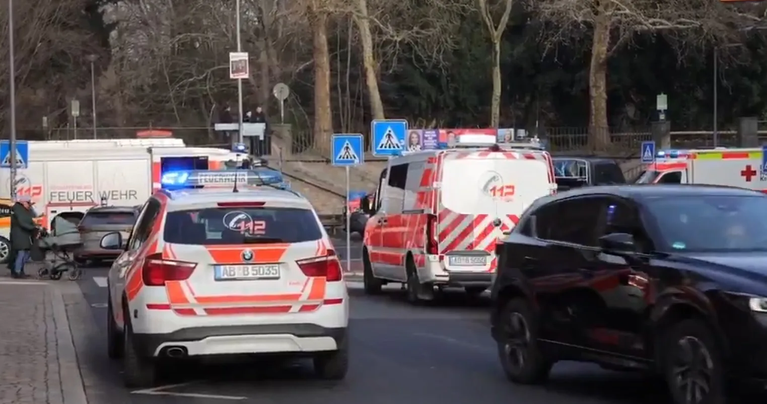 Accoltellamento al parco in Baviera, morto un bambino