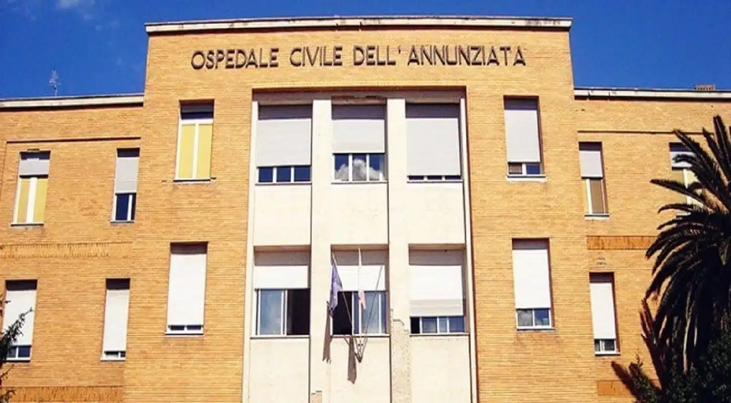 I bambini sono ricoverati all'ospedale Annunziata di Cosenza