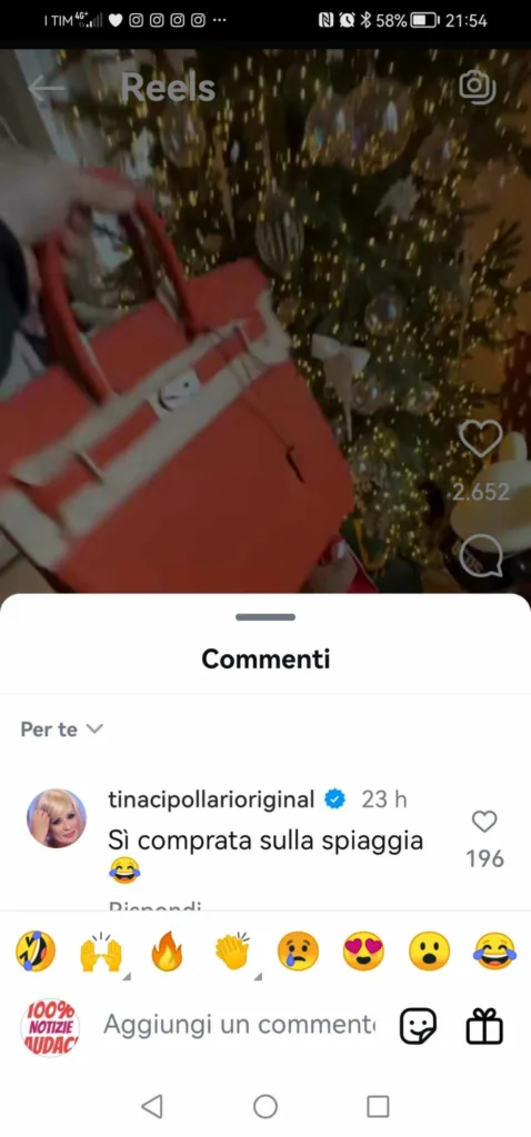 Il commento di Tina Cipollari al regalo di Giulia De Lellis a Tony Effe