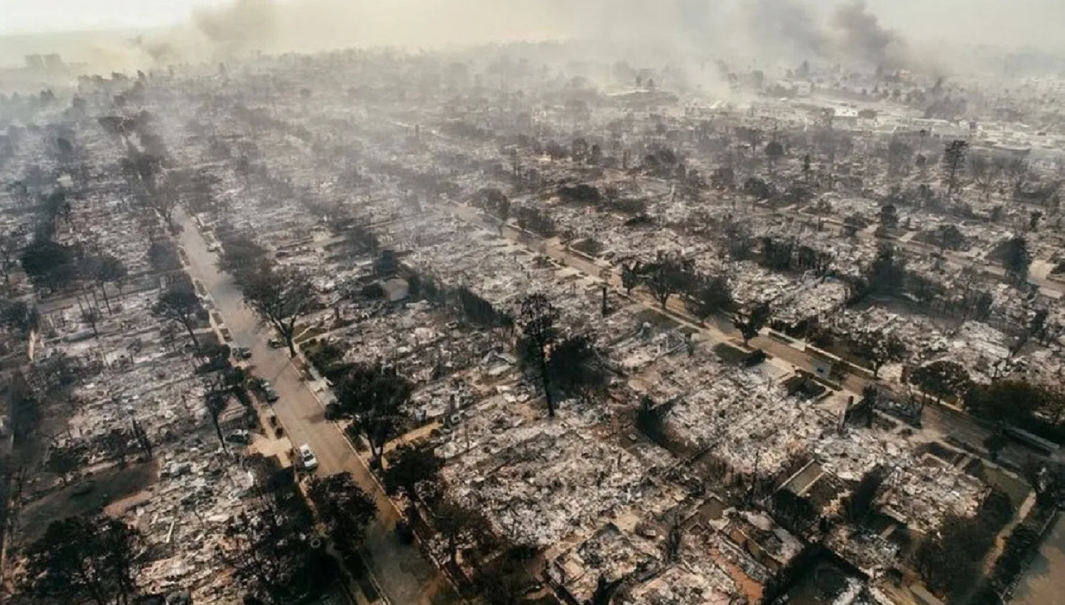 Le fiamme hanno devastato Los Angeles