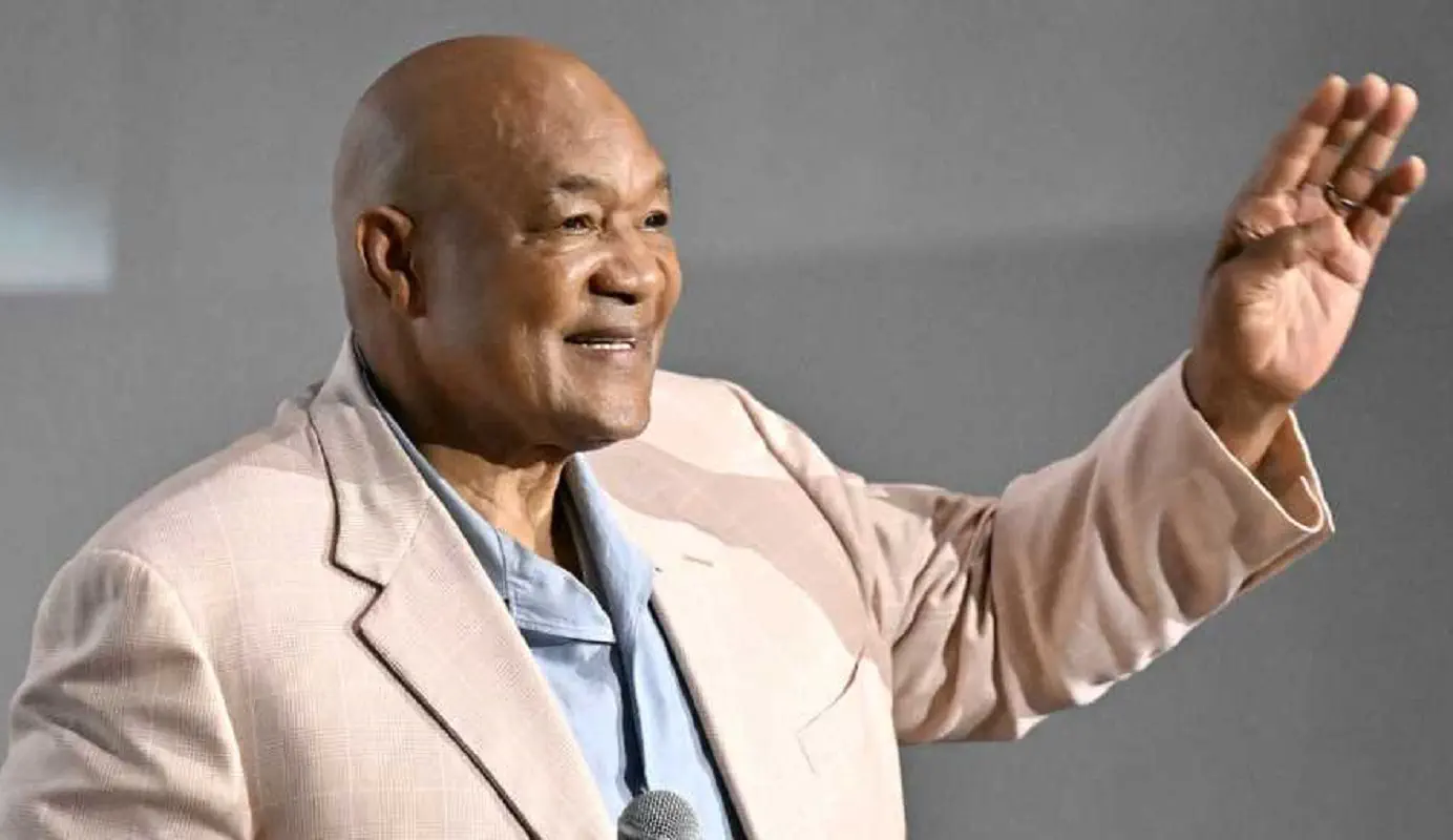 Morto George Foreman, dal memorabile incontro con Muhammad Ali al titolo mondiale a 45 anni