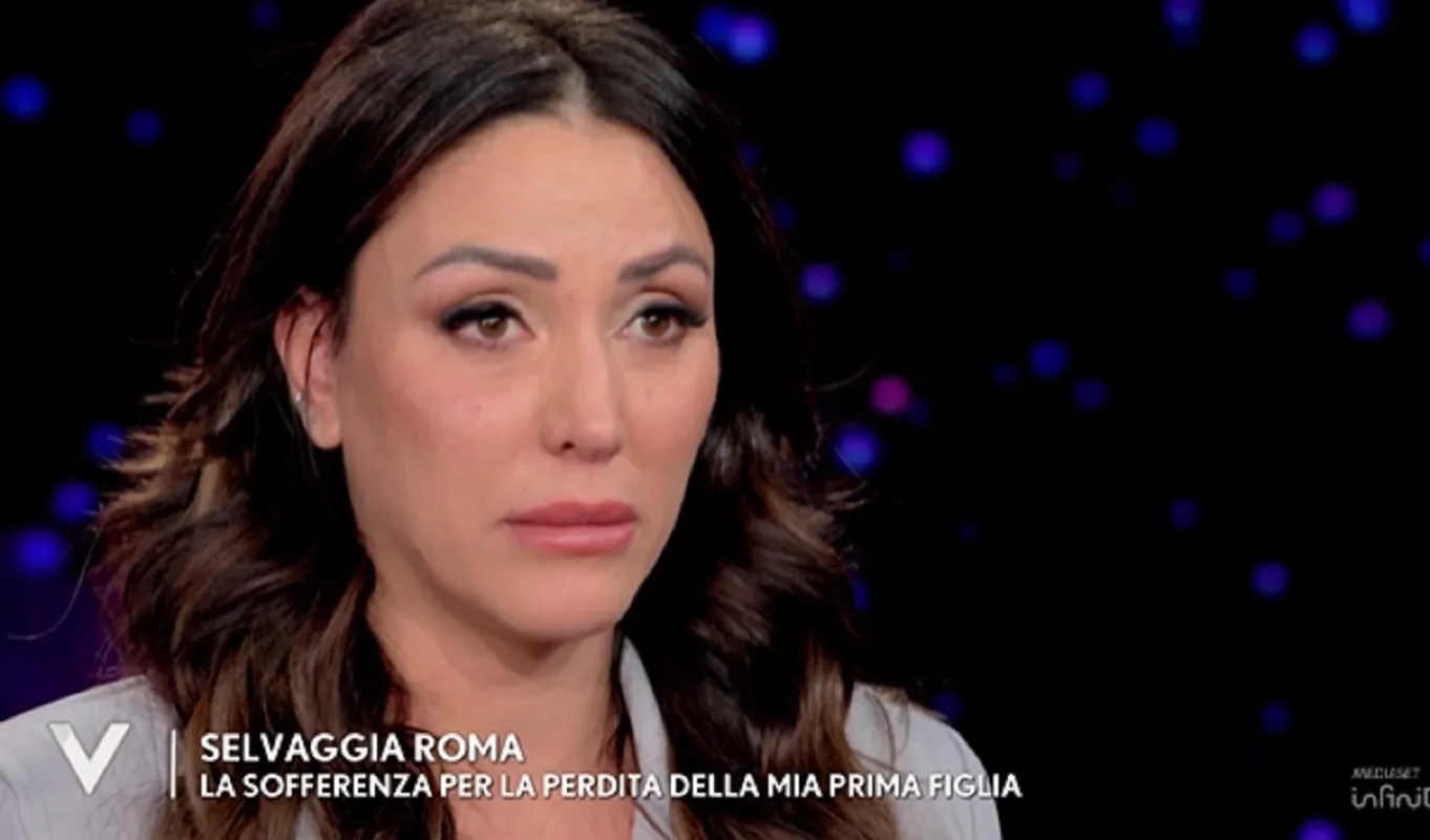 Selvaggia Roma in lacrime a Verissimo: il dolore per la perdita della sua prima figlia